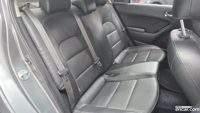 Kia Cerato (K3)