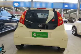 BYD F0