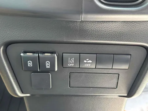 Nissan Clipper Van