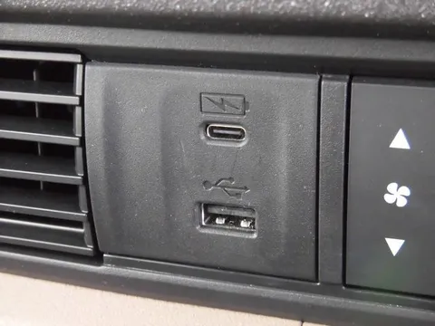 Honda N-BOX Joy
