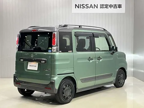 Suzuki Spacia