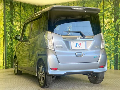 Nissan Dayz Roox