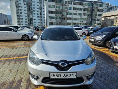 Renault SM3