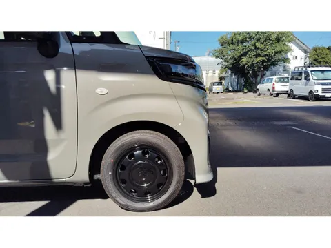 Suzuki Spacia Base