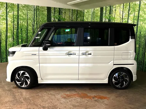Suzuki Spacia Custom