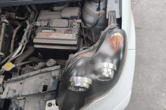 BYD F0