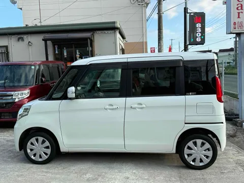 Suzuki Spacia