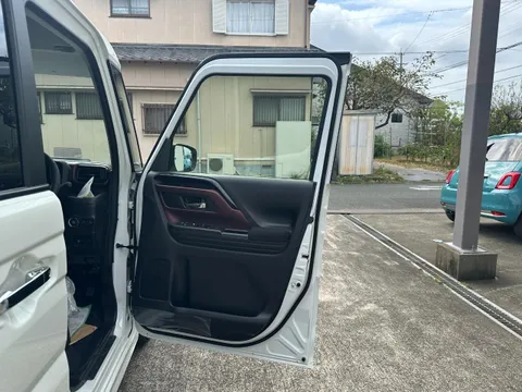 Suzuki Spacia Custom