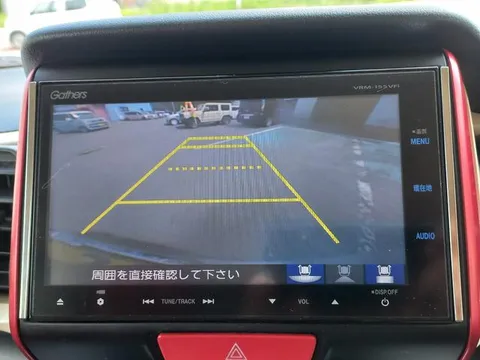 Honda N-BOX Slash