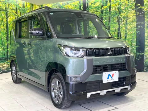 Mitsubishi Delica Mini