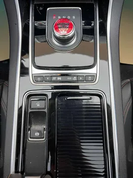 Jaguar XEL