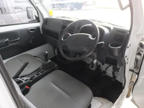 Suzuki Carry Track