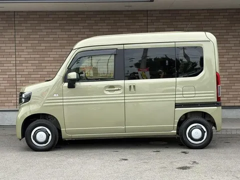 Honda N-VAN Plus Style