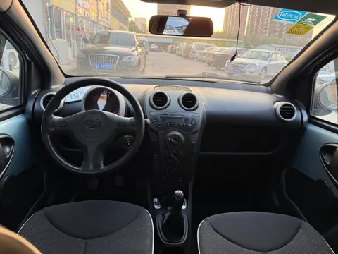 BYD F0