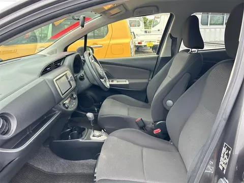 Toyota Yaris (Vitz)