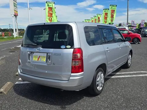 Toyota Succeed Wagon