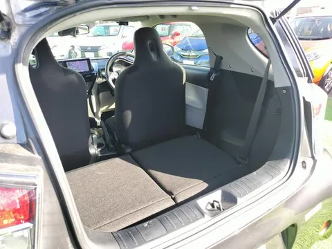 Toyota iQ