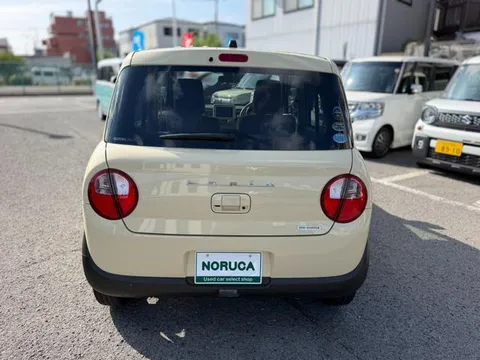 Suzuki Alto Lapin