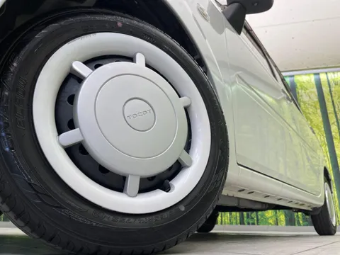 Daihatsu Mira Tocot