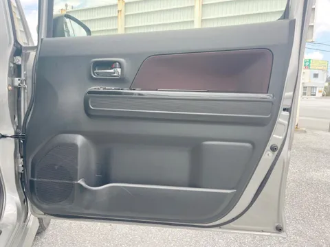Suzuki Wagon R Stingray