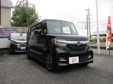 Honda N-BOX Custom