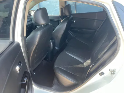 Kia K2