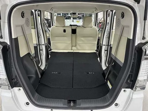 Honda N-BOX Slash