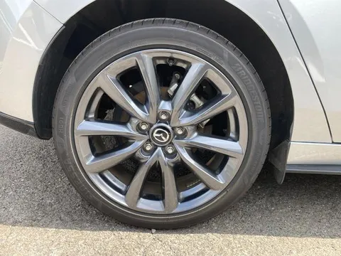 Mazda MAZDA3 Fastback