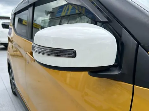 Mitsubishi eK X