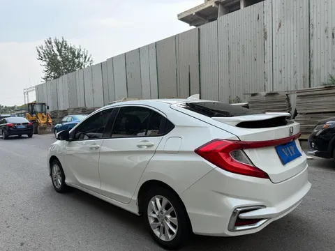 Honda Gienia