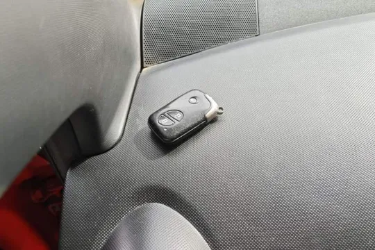 BYD F0