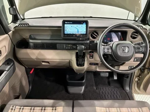 Honda N-BOX Joy