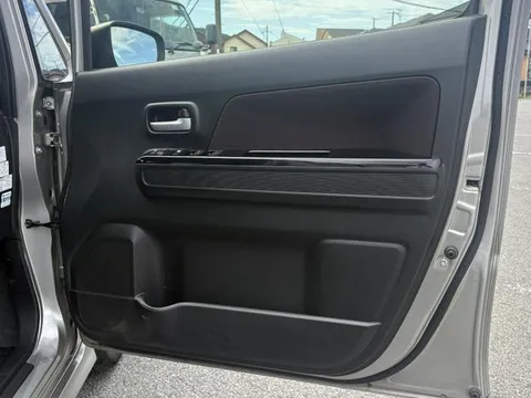 Suzuki Wagon R Stingray