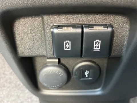Suzuki Spacia Base