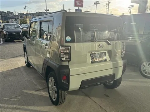 Daihatsu Taft