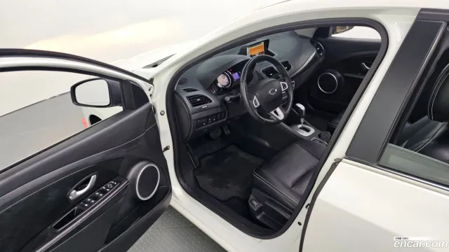Renault SM3
