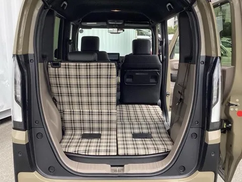 Honda N-BOX Joy