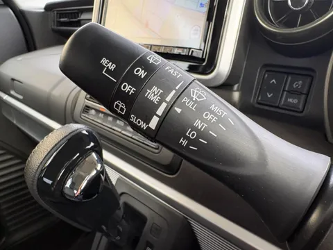Suzuki Spacia Gear