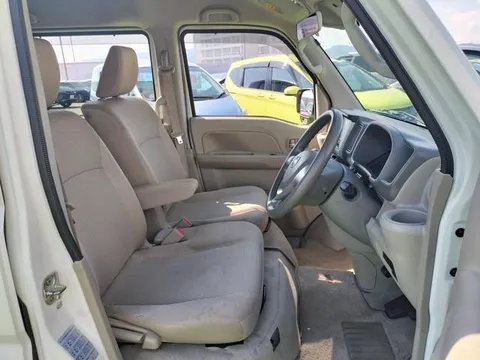 Nissan Clipper Rio