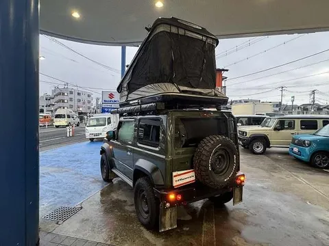 Suzuki Jimny Sierra