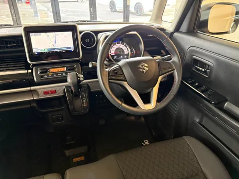 Suzuki Spacia Custom