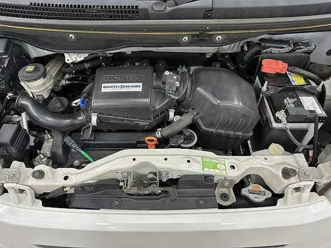 Honda N-BOX Slash