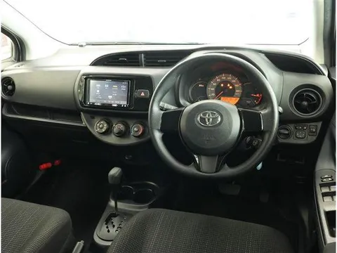 Toyota Yaris (Vitz)