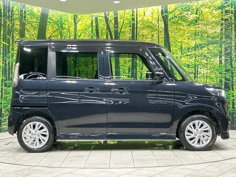 Suzuki Spacia Custom Z