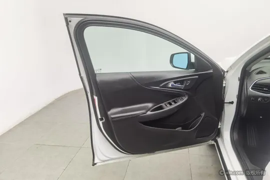 Chevrolet Malibu XL