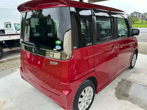 Suzuki Spacia Custom