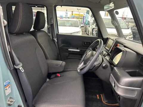 Suzuki Spacia Gear