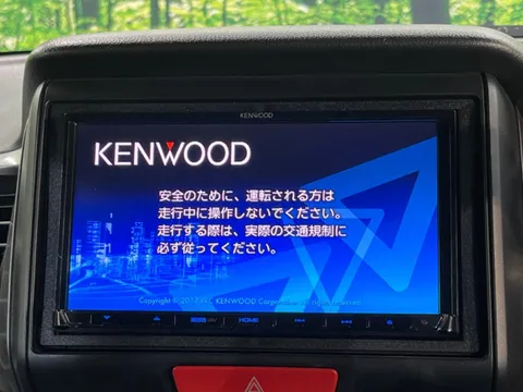 Honda N-BOX Slash