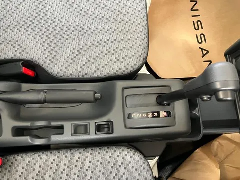 Nissan Clipper Truck