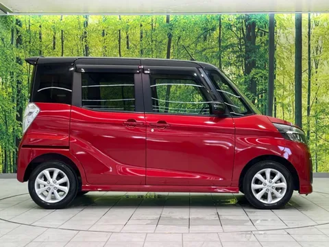 Nissan Dayz Roox